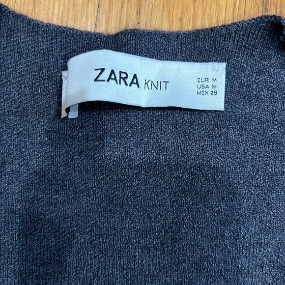 Zara Knit Cardigan with Chain Detail - Picture 2 of 6